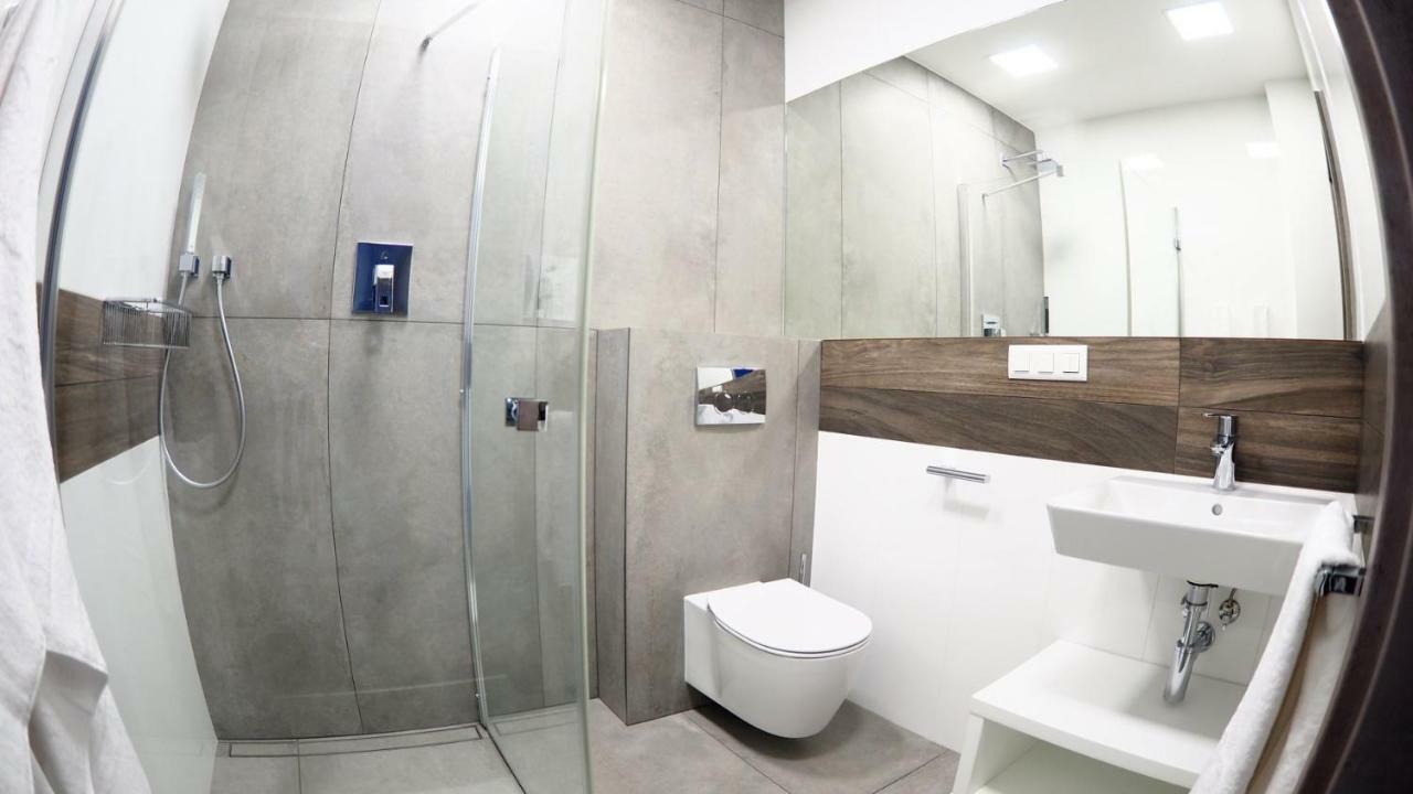 Hotel Sjesta 노바 솔 외부 사진