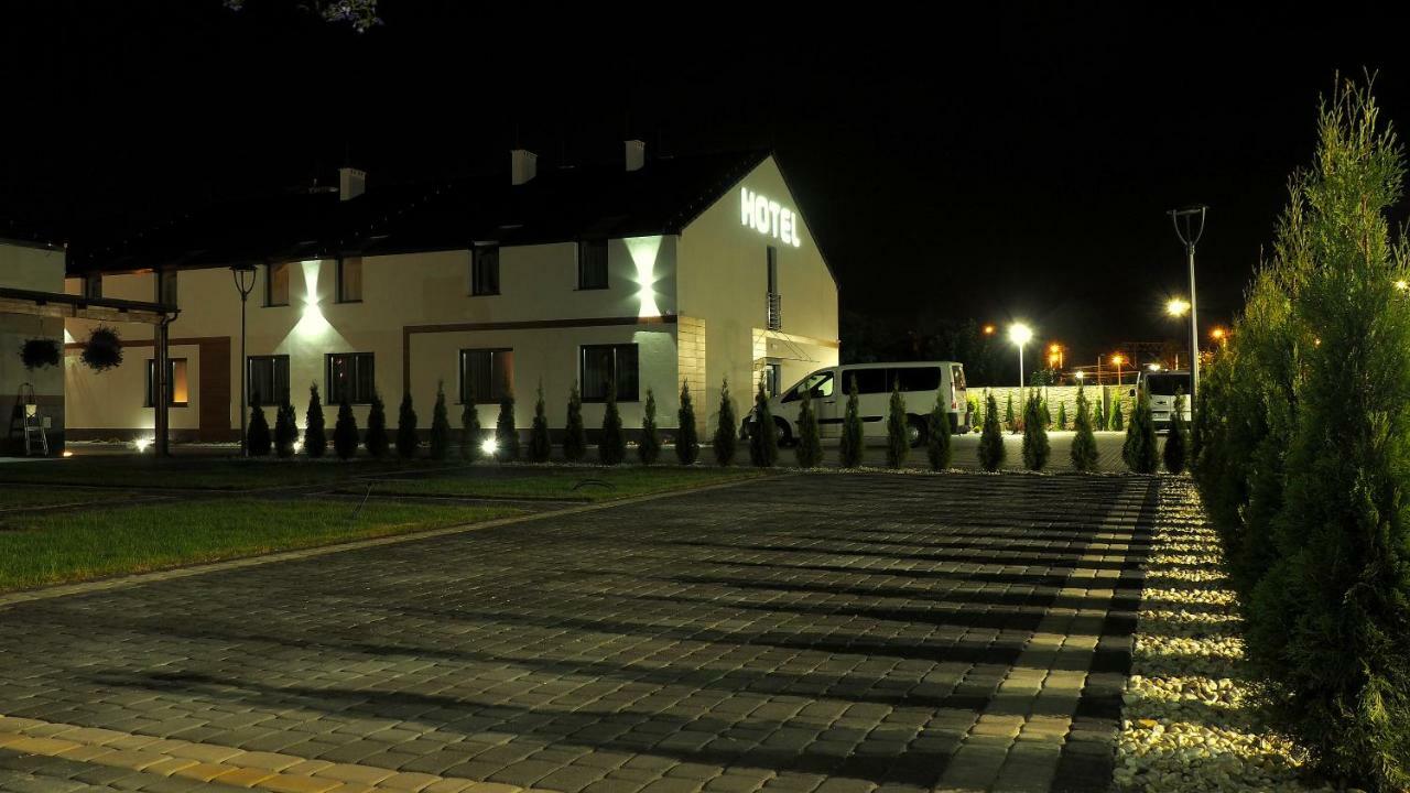 Hotel Sjesta 노바 솔 외부 사진