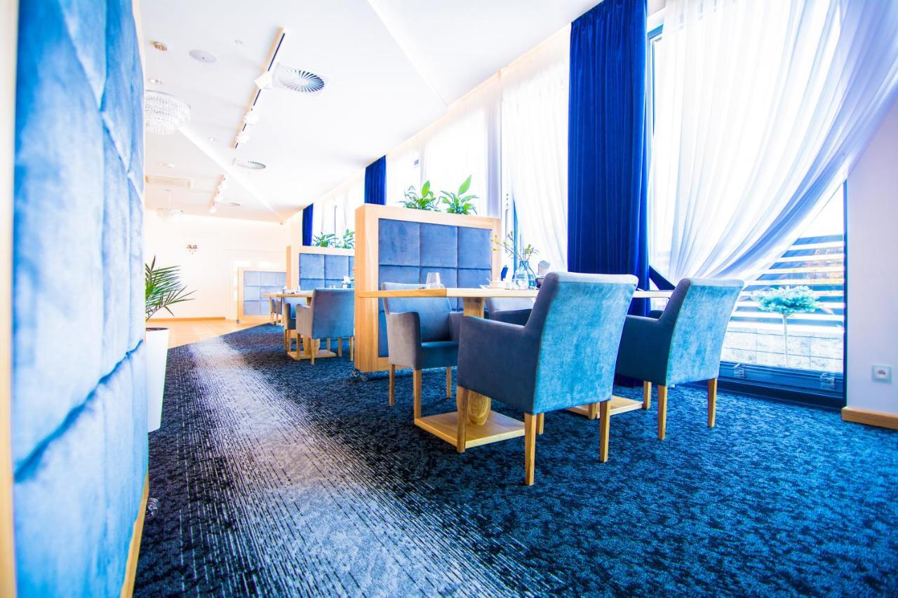 Hotel Sjesta 노바 솔 외부 사진